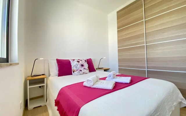 Vilamoura Twins 2 With Pool by Homing