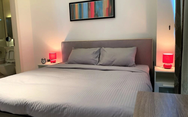 VST - Spacious Furnished 1BR in Marina