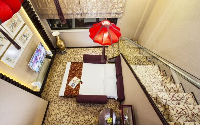 Metropole Hotel