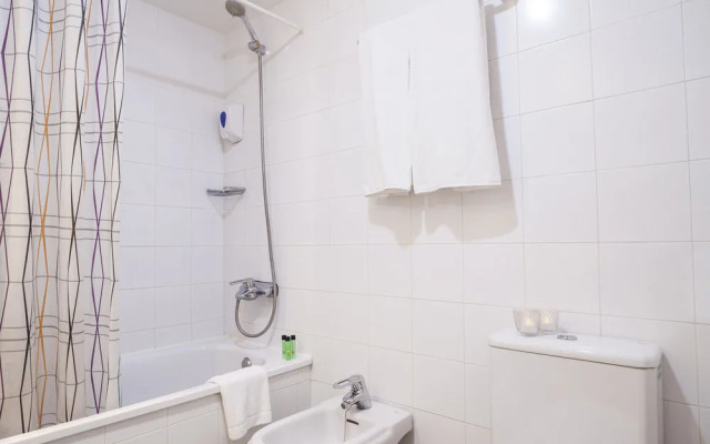 SSG Sagrera Deluxe Apartments