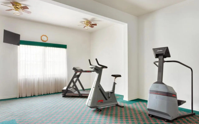 Best Western Coach House Inn