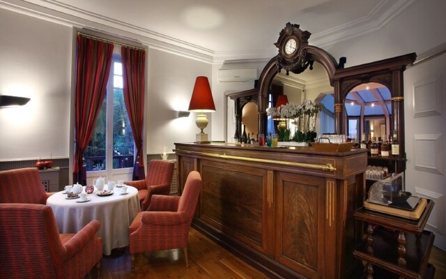 Hôtel Ombremont