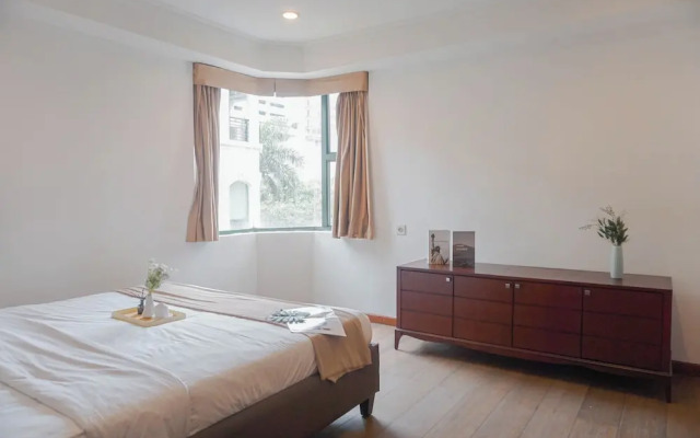 Spacious And Luxury 3Br At Sudirman Tower Condominium Apartment