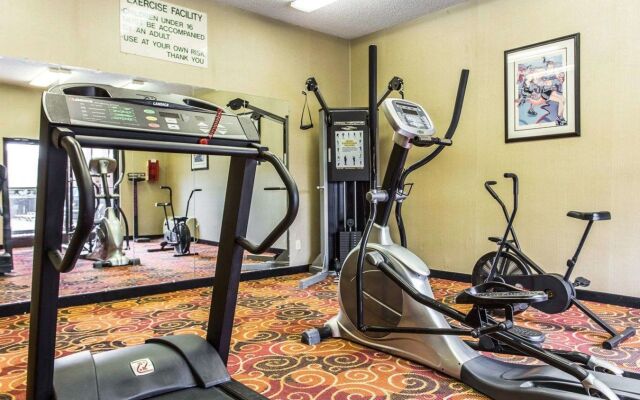 Quality Suites Hickory South