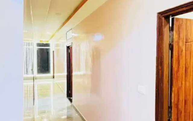 New Royal Ruby Hotel Ecity Phase 1