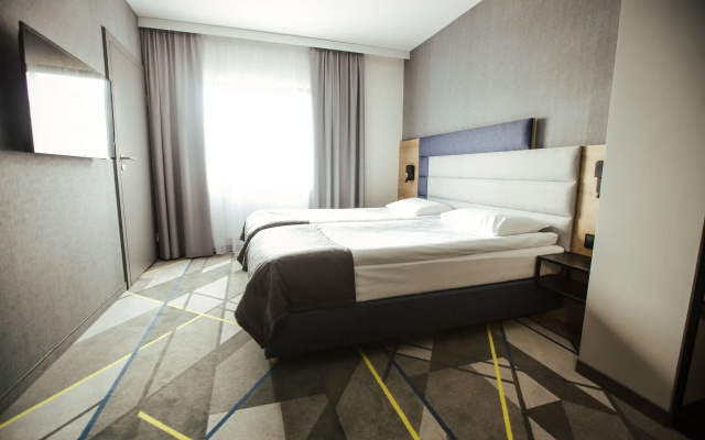 Air Hotel