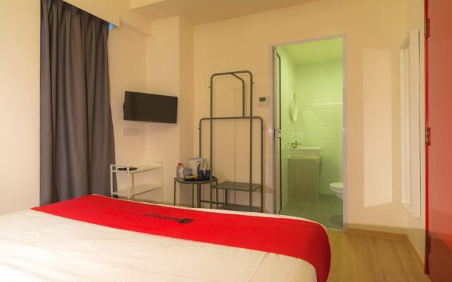 RedDoorz Hotel @ Geylang (SG Clean Certified)