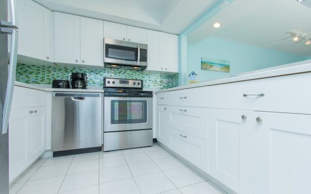 Pelican Inlet F137