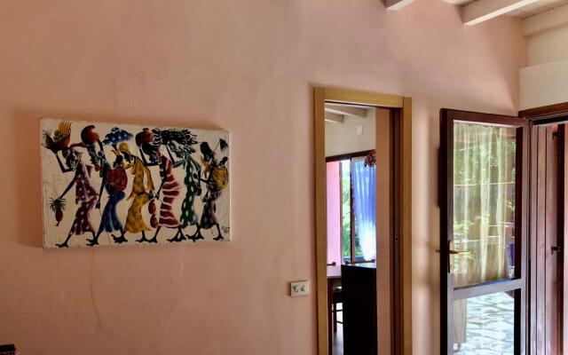 Single House, 6 Pax, 150 Mt To The Sea-Silvia B