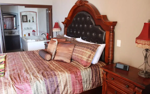 Sonoran Sky 2BR Upper 1104 by Casago