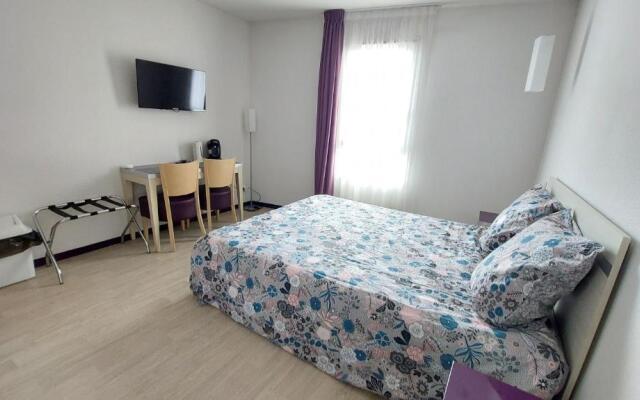 Studio moderne et équipé Lourdes Centre