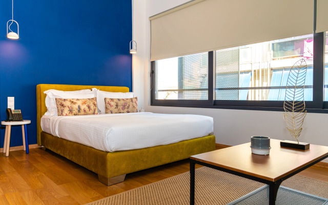 Iasonos Suites