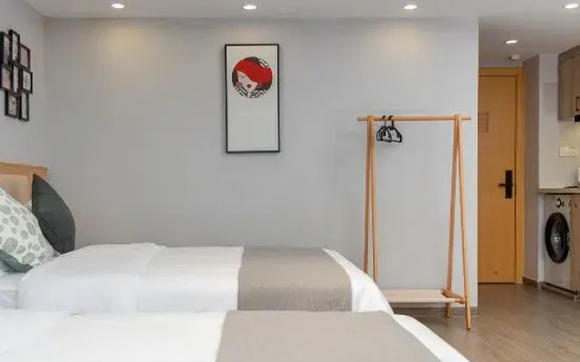 Puyu Hotel  (Foshan Pingzhou Jade Street Store)