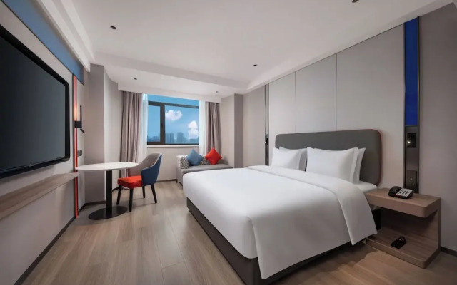 Holiday Inn Express Zhengzhou Garden Road by IHG
