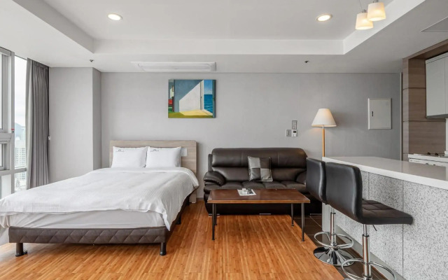 Haeundae Seacloud Hotel Residence