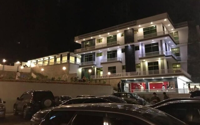 Rockwood Resort
