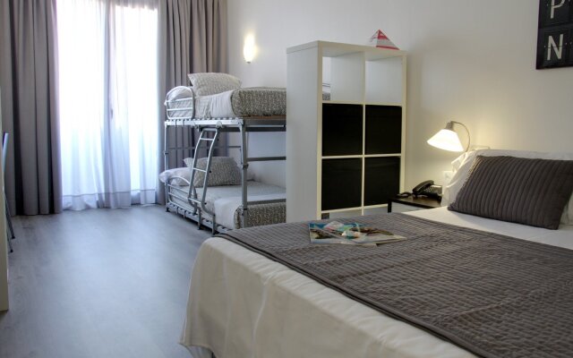 Aparthotel Atenea Calabria