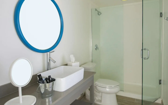 Blue Flamingo Resort Key West