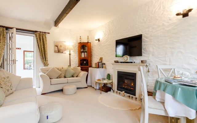 Poldark Cottage
