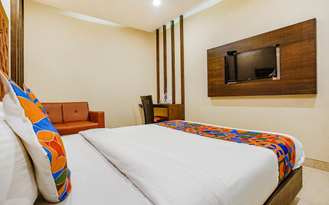 FabHotel Vertigo Suite