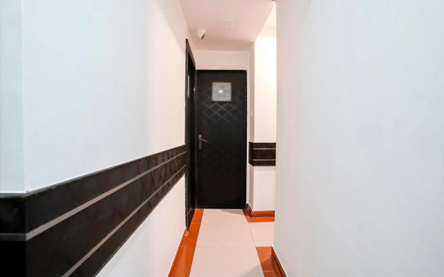 OYO 1166 Hotel Accore Inn