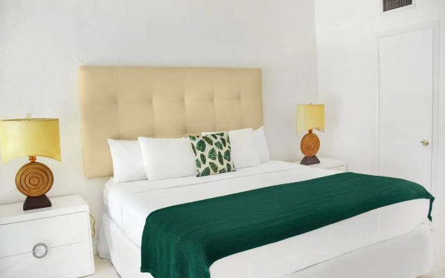 Coral Reef Suites