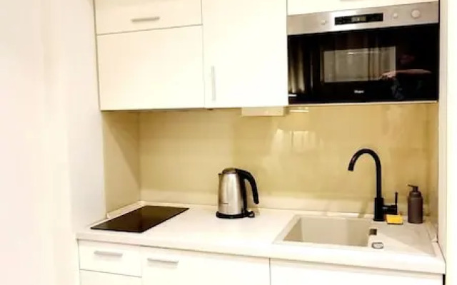 Malon Apartments