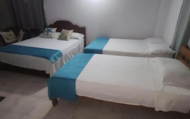 Sarie Bay Inn