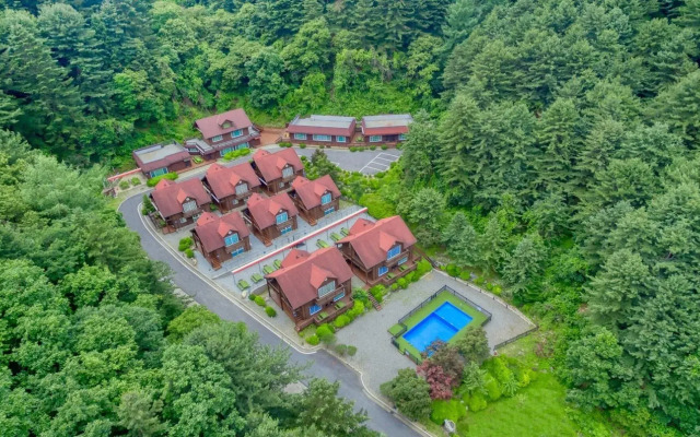 Gapyeong Playtion Pension