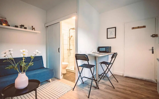 La Suite - Paisible et à deux pas de la gare