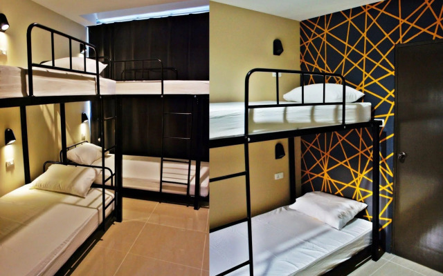 Link Corner Hostel Bangkok