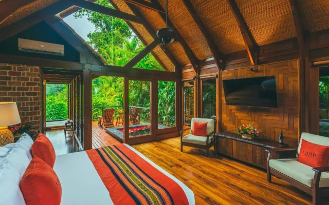 Amor Arenal Adults Friendly