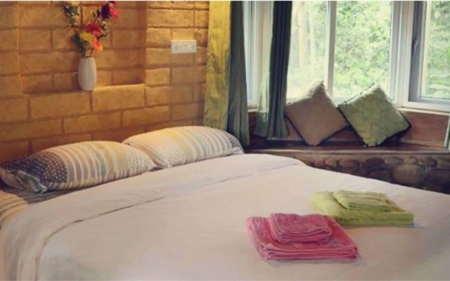 Baandin Chiewlarn Resort