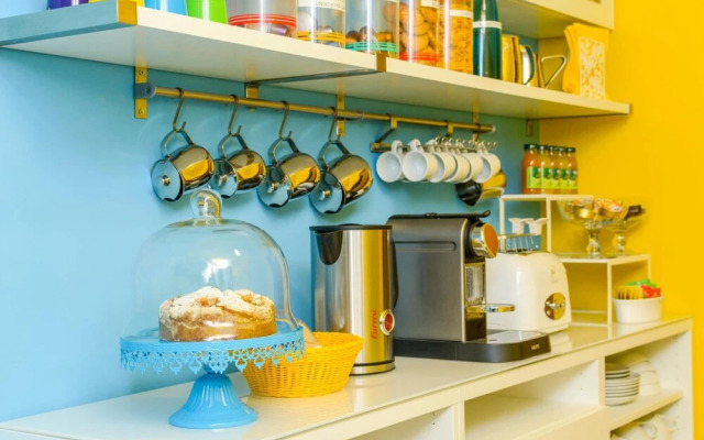 GiGi Bed  Breakfast