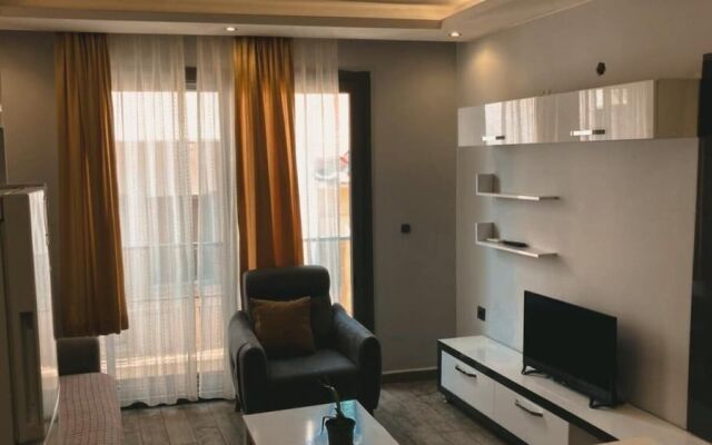 Yağız Apart