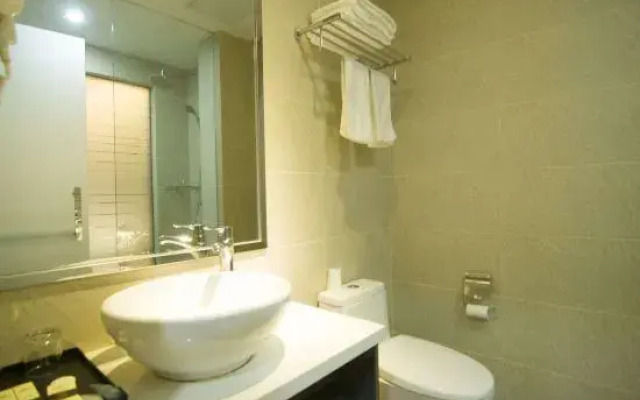 Luotian impression Paradise Hotel