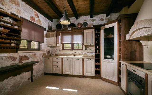 Palazzo Di P Villa, World 5th Award
