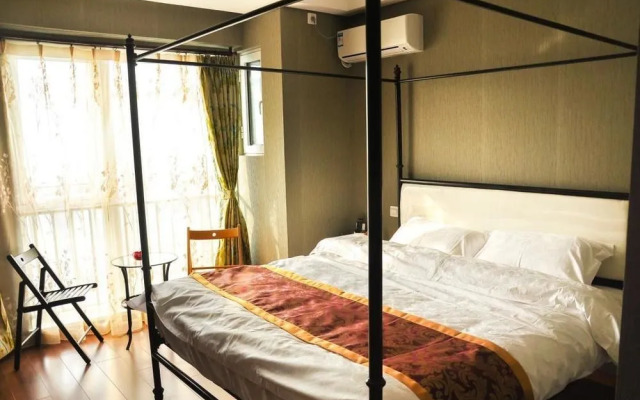Yisuli Hotel (Dalian Hi-tech Wanda Plaza)