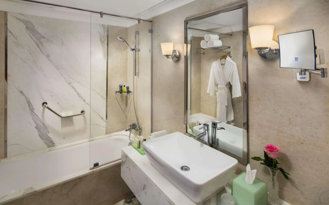 Hilton Alexandria Corniche