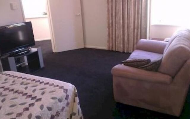 The Vines Avenue Guesthouse