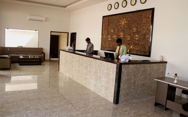 Hotel Leo Paradise - OMR