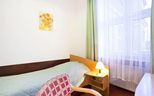 Aiden by Best Western Lodz