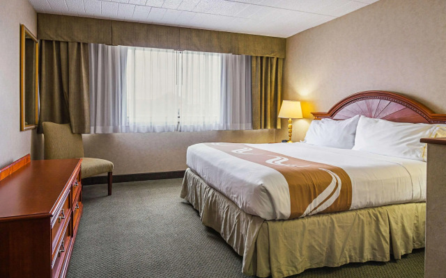 Quality Inn & Suites Altoona