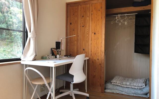 Share Creative&Bed 'adonoan'