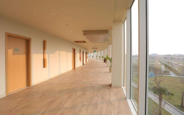 FLC Luxury Hotel Samson