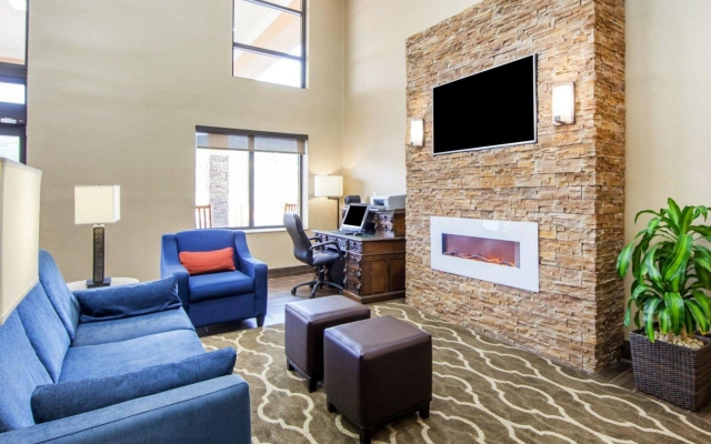 Comfort Suites Knoxville West - Farragut