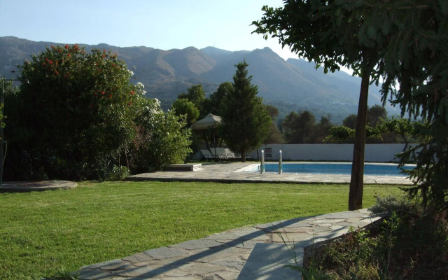 Villa Aurora