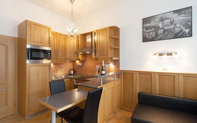 Old Town Melantrichova Apartment