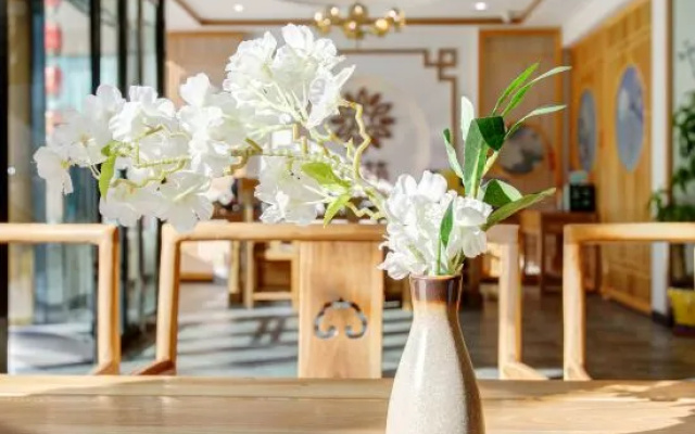 Wutai Mountain Qimeng·Banruo Jingshe Hotel