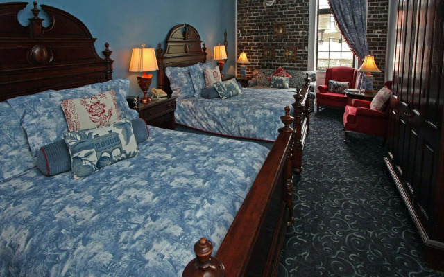 East Bay Inn, Historic Inns of Savannah Collection